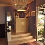 Madera Hotel