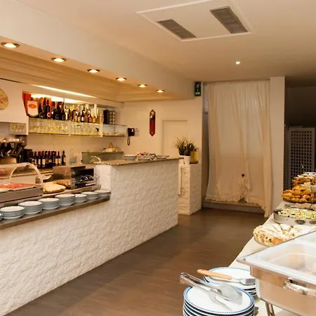 Madera Hotel 3*