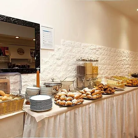 Madera Hotell