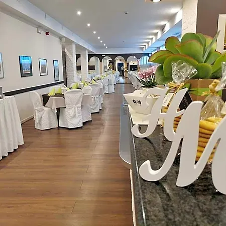 Madera Hotell