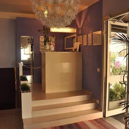 Madera Hotell